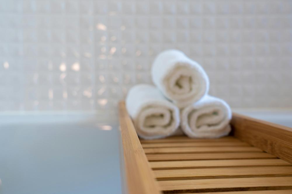 elegant bathrooms