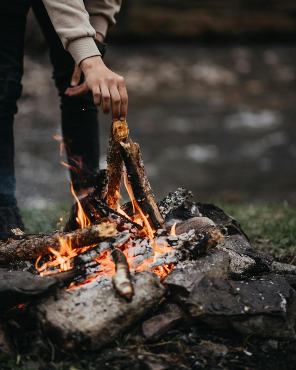 fire pit-947749e206a940abb851b63f8f3bfee3.jpg fire pit