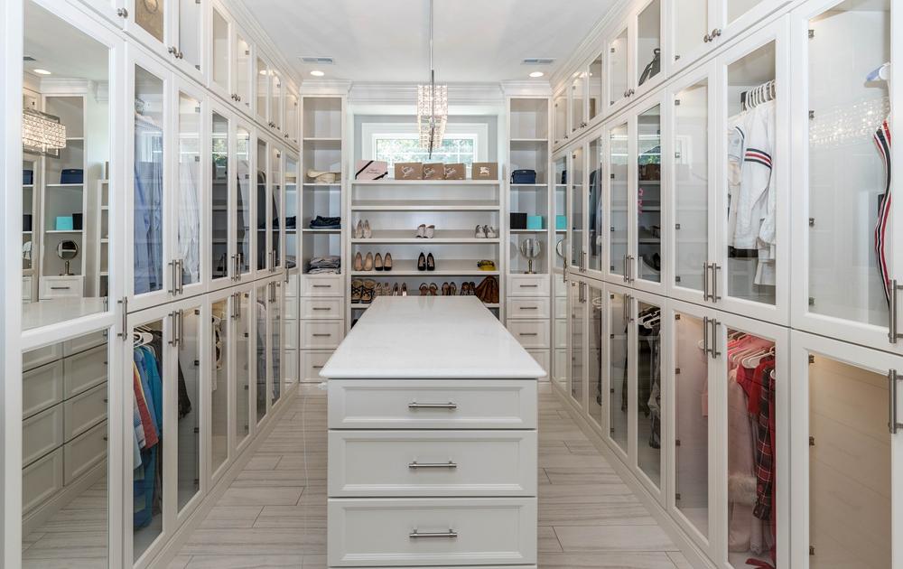 organized closet-05be8c9ae79f4ae9a190b0796f59e1ce.jpg organized closet
