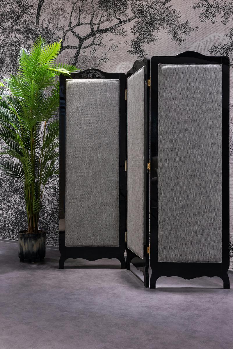 room divider